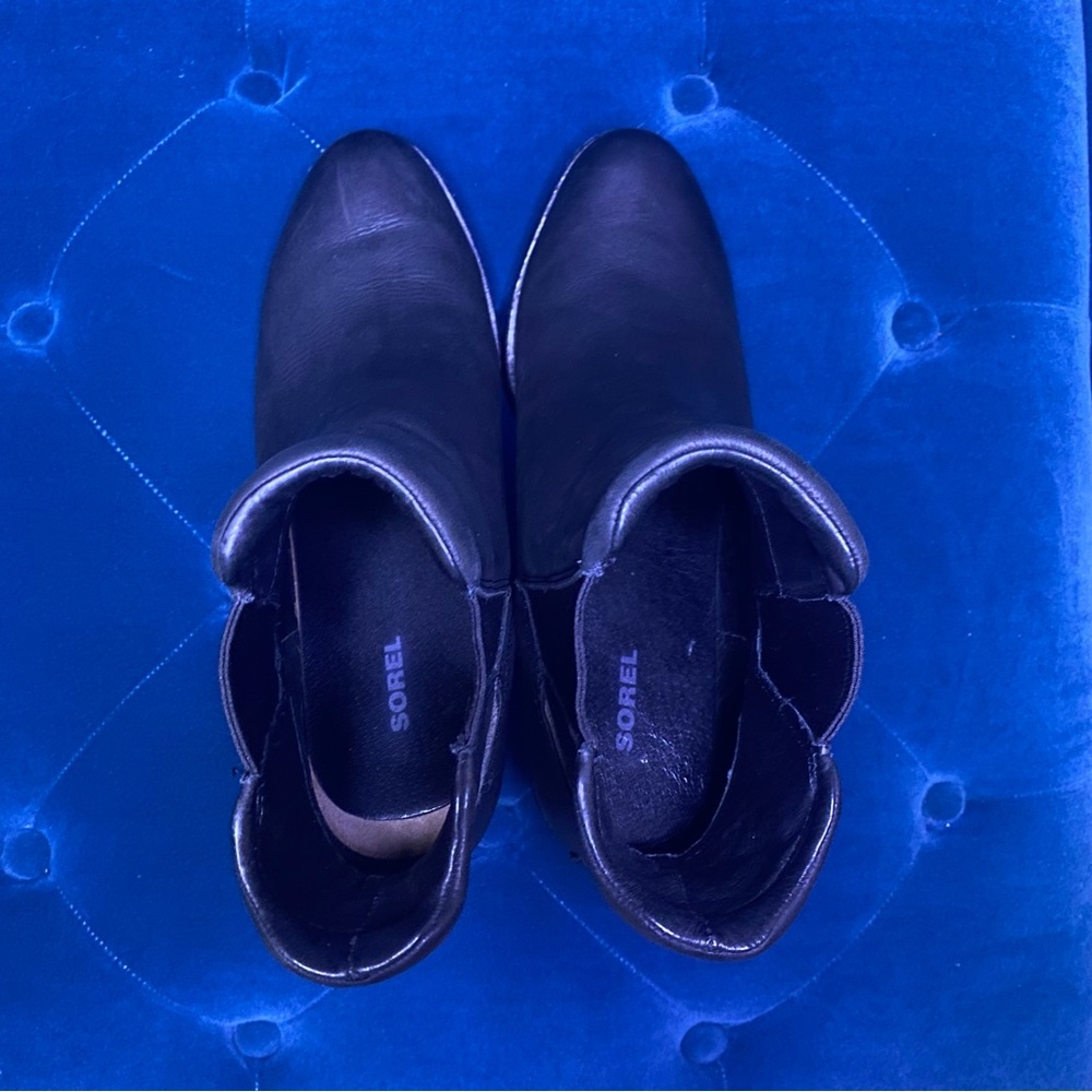 Sorel After Hours Chelsea Boot in black leather - Picture 6 of 12